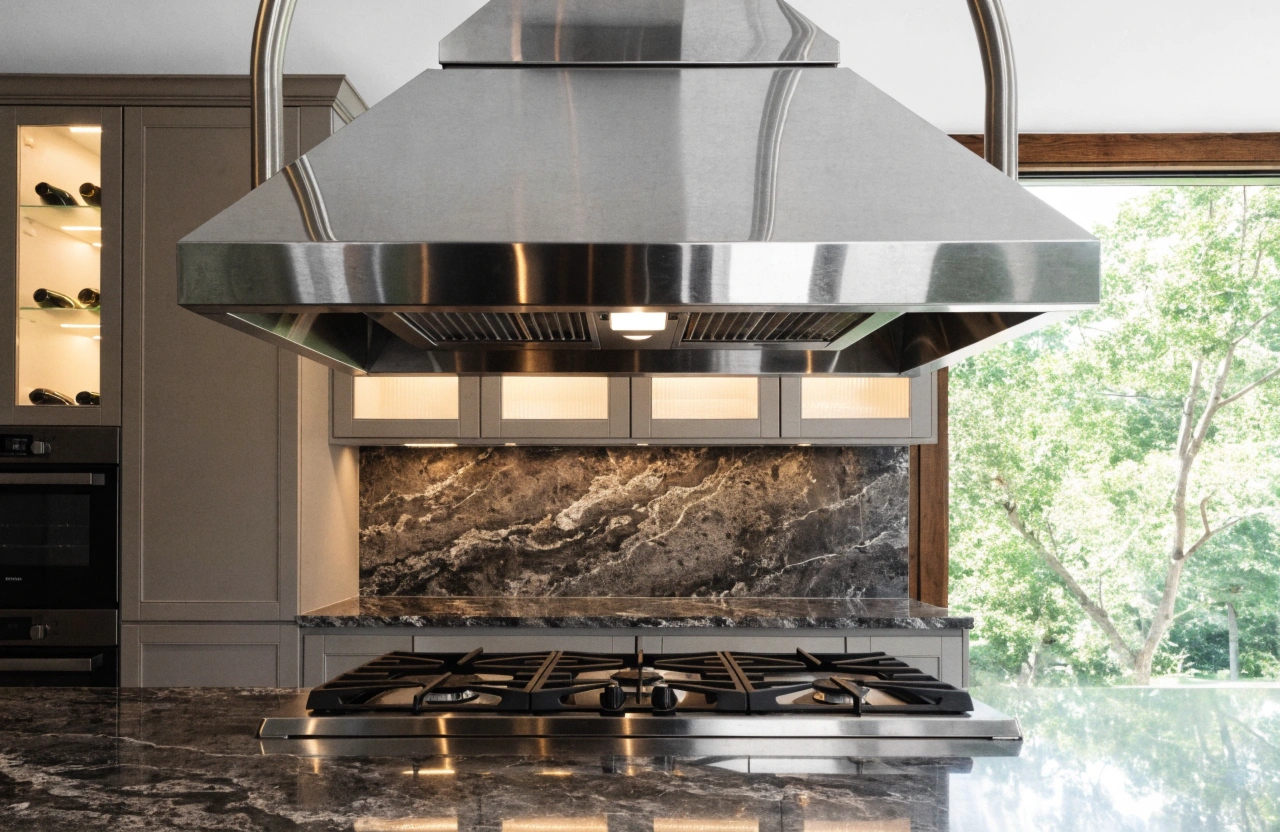 Clean rangehood and stovetop after professional rangehood cleaning Newcastle